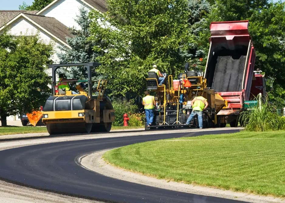 Asphalt vs. Concrete Driveways in Ohio: Which Is Better?