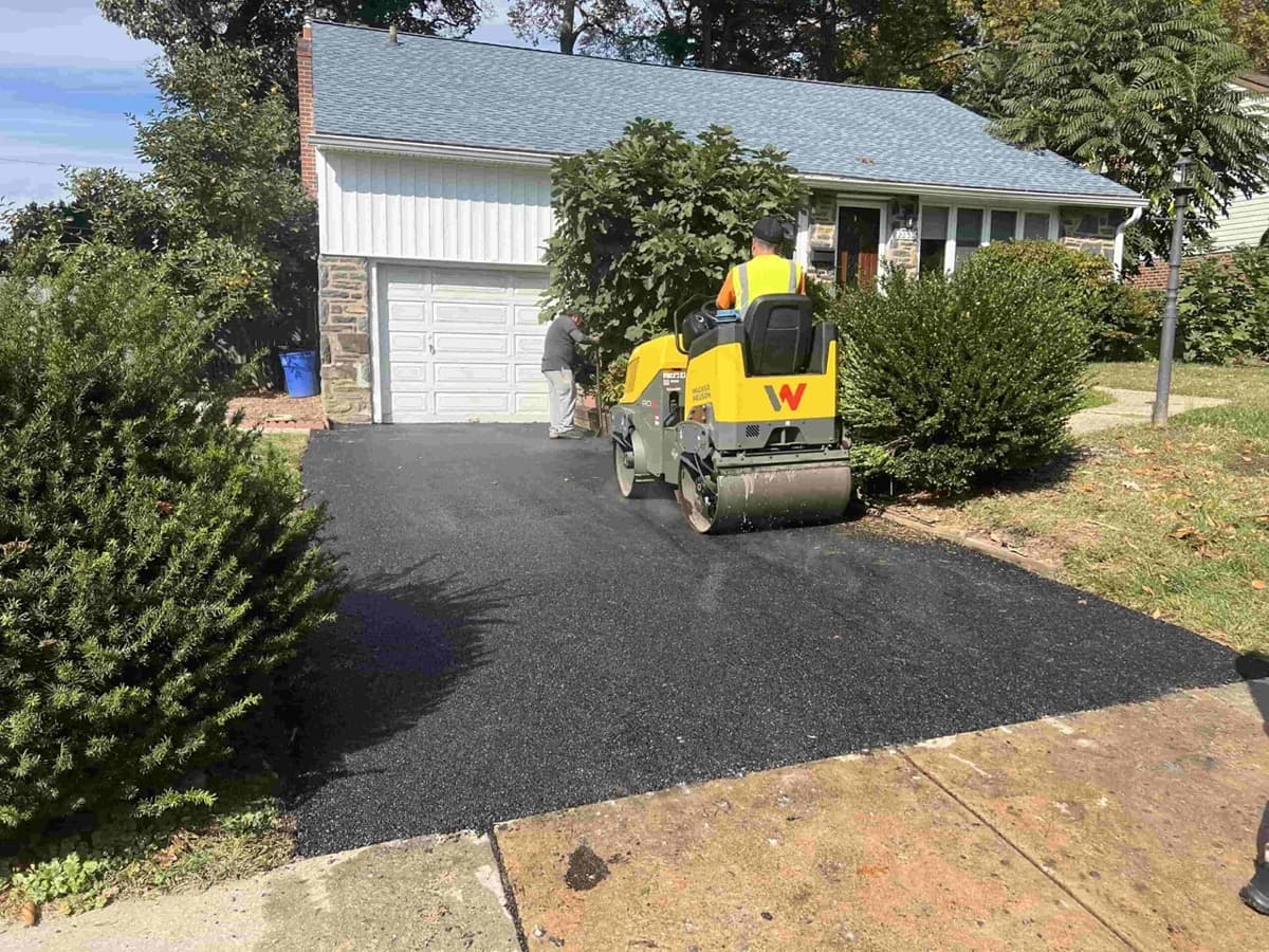 Commercial Paving — Marion
